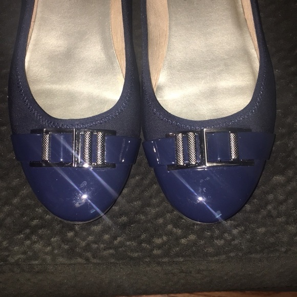 ANNE KLEIN SPORT Tahina navy blue flats - Picture 7 of 8